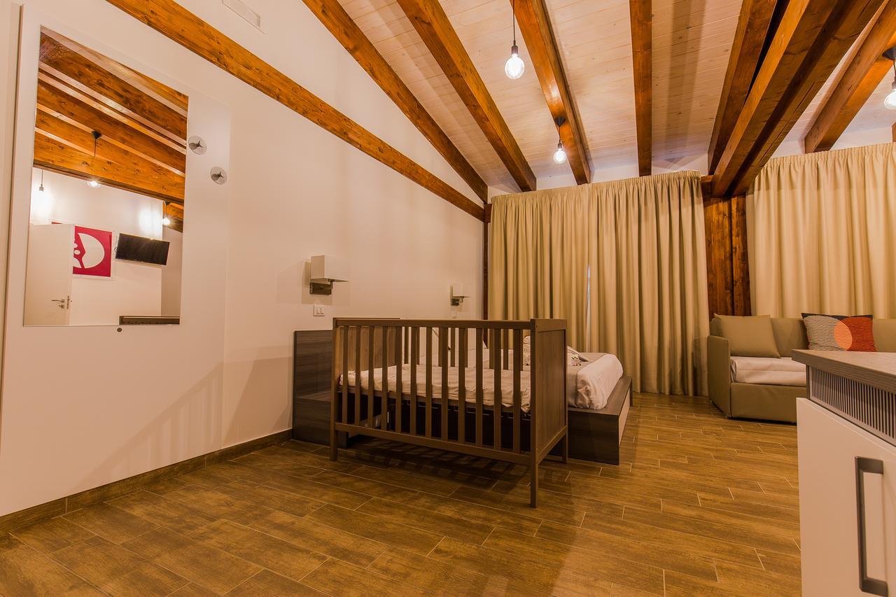 טברנה Il Semaforo Sila Hotel מראה חיצוני תמונה